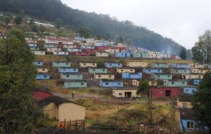 Colored houses in Bulembu